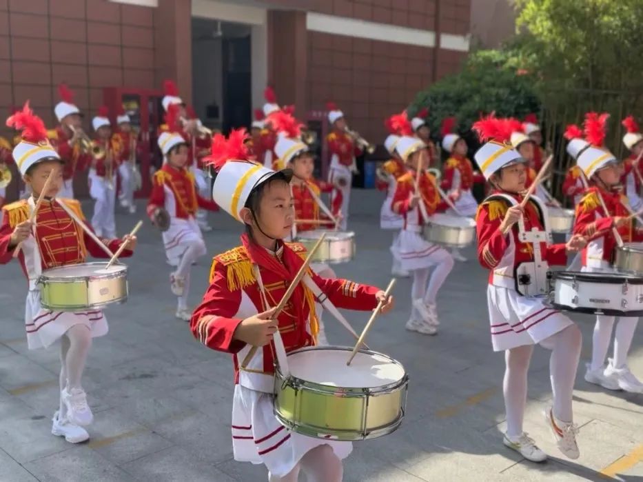 校园动态|红领巾爱祖国——莲湖区龙首村小学举行一年级入队仪式 第3张