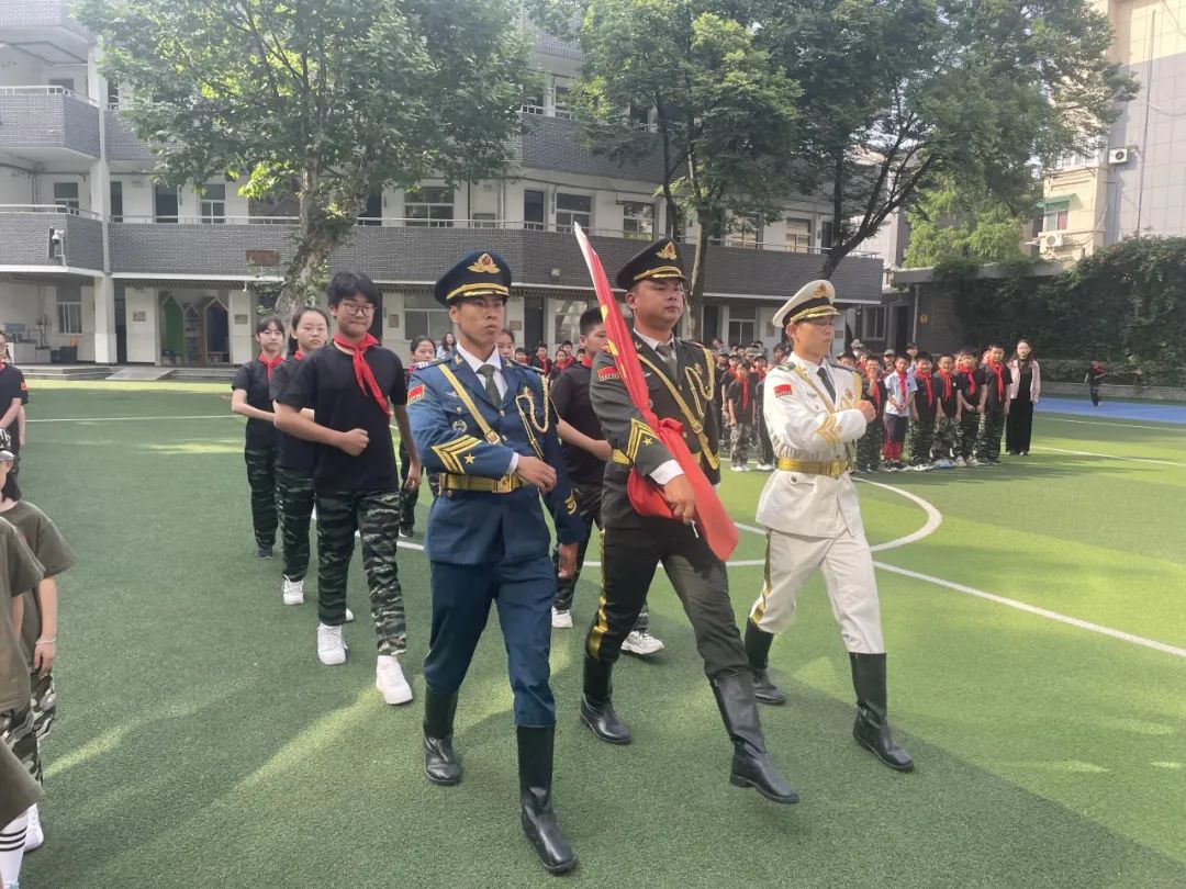 【回声嘹亮·德育】南京市回龙桥小学举行第八届绿色国防节开幕式 第7张