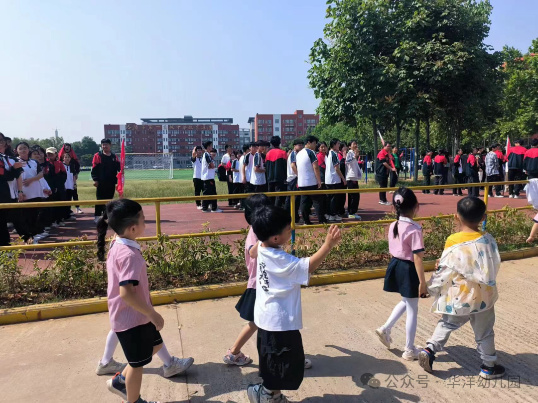 【初探小学 礼遇成长】—华洋幼儿园大班走进华洋小学活动 第28张