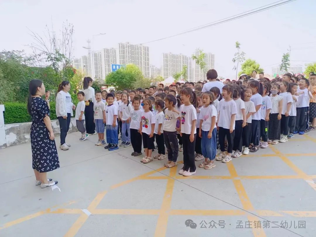 【幼小衔接】小学初体验 衔接促成长 ---新郑市孟庄镇第二幼儿园幼小衔接之大班幼儿参观小学活动 第11张