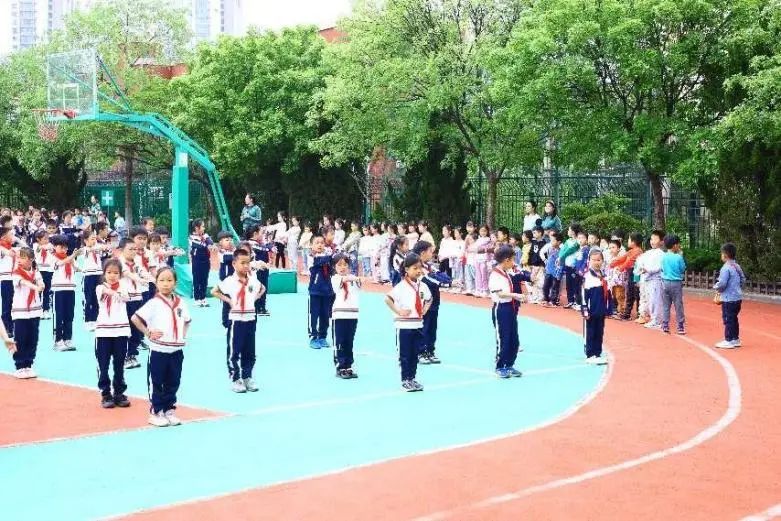 【和乐辽源•幼小衔接】初探小学 礼遇成长——青岛辽源路小学幼小衔接校园开放日活动侧记 第33张