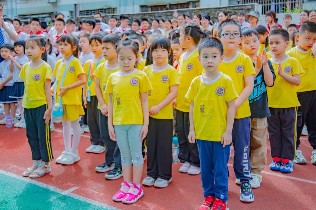 初探小学“幼”见成长——半岛苑幼儿园幼小衔接之参观小学活动 第28张