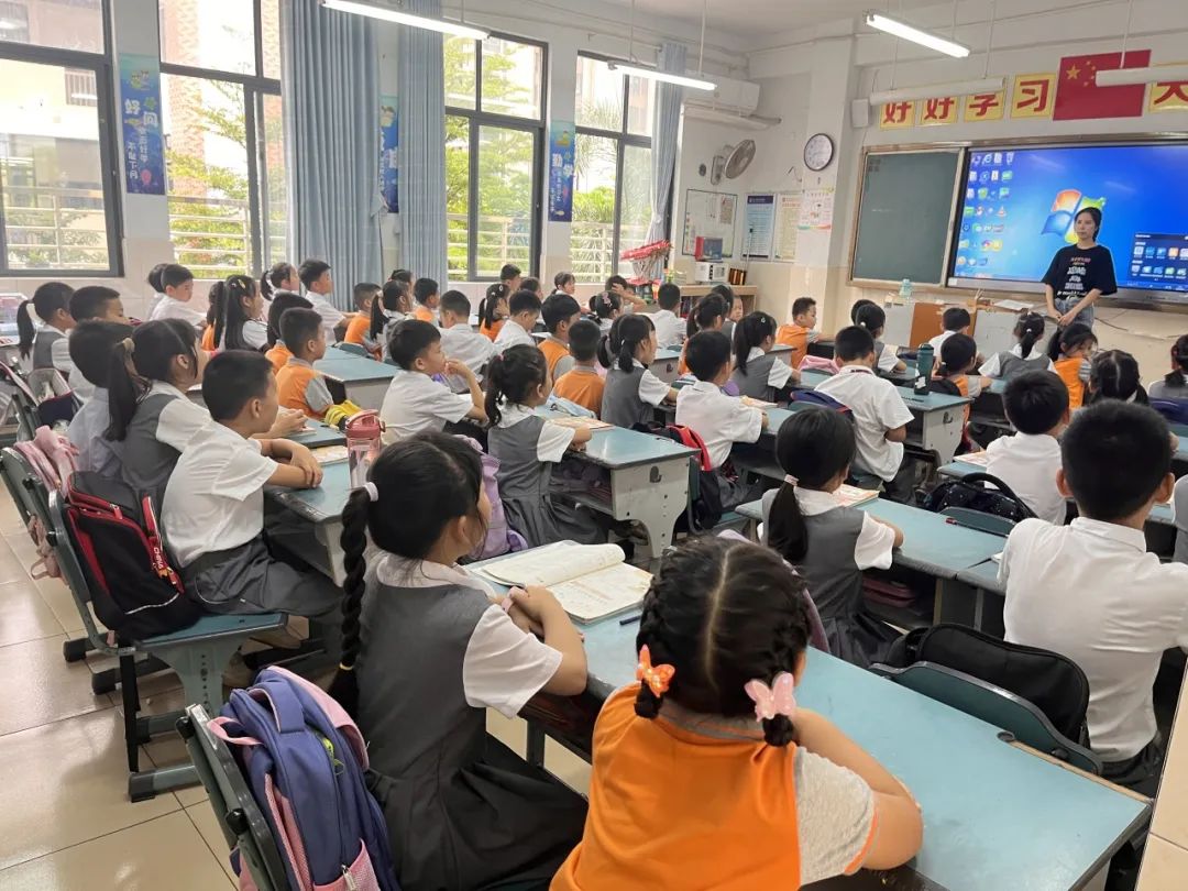 探秘小学 筑梦成长——海口市秀英区星河幼儿园大班幼儿参观小学活动 第25张