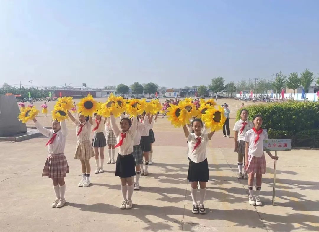 曹庄小学召开第五届阳光体育运动会----“健康育人 趣享运动” 第25张