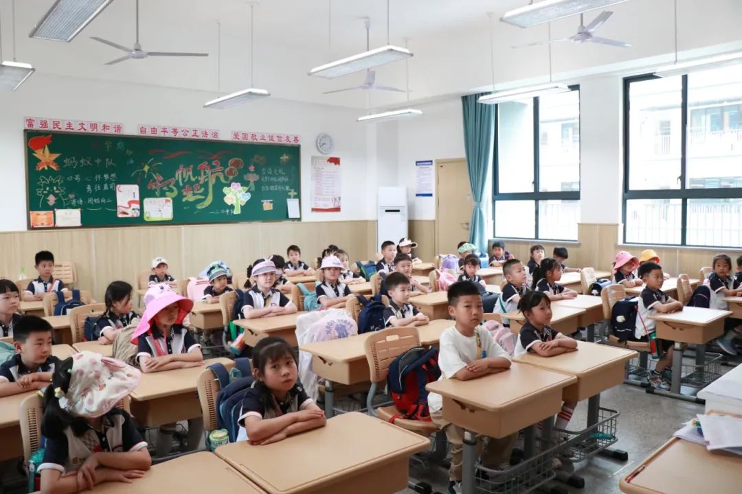 【幼小衔接】“你好,小学!”——长泰幼儿园大班参观小学活动 第40张