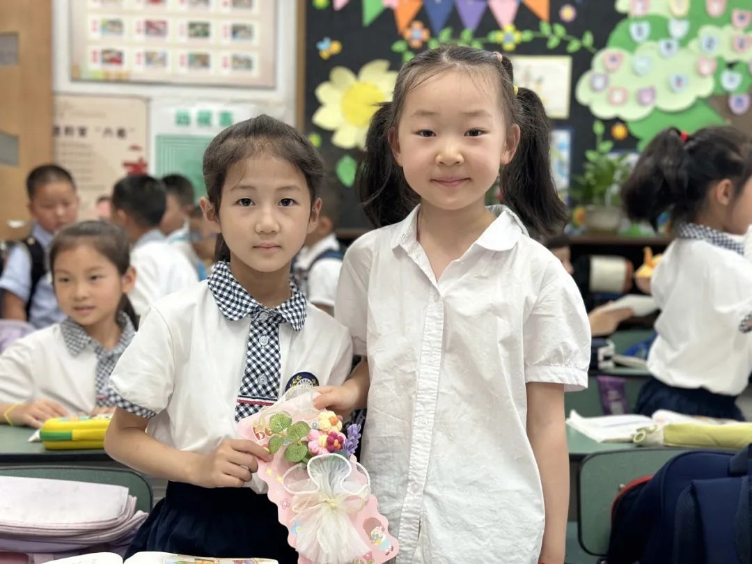 【奇乐睿幼儿园】——“初探小学·礼遇成长”大班组参观小学活动 第87张