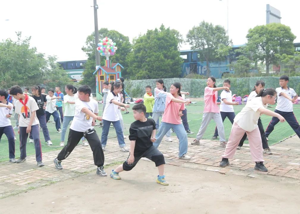 新世纪小学春季研学旅行回顾 第35张