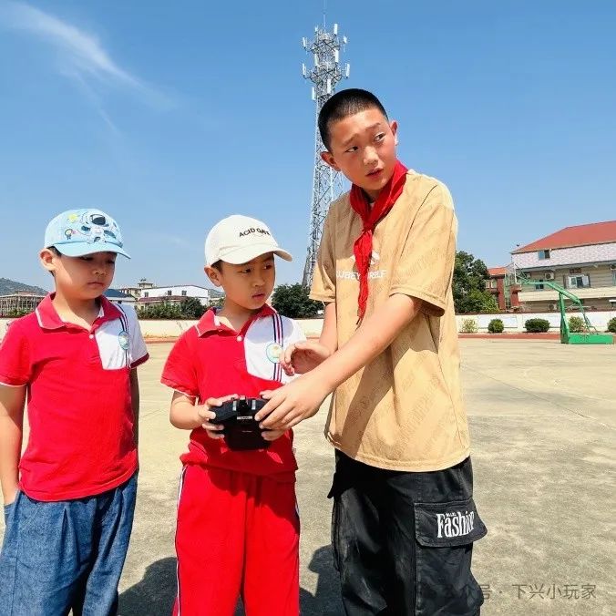 初探小学,衔接成长——漳州市龙海区浮宫镇中心幼儿园下兴分园大班年段参观小学活动 第38张