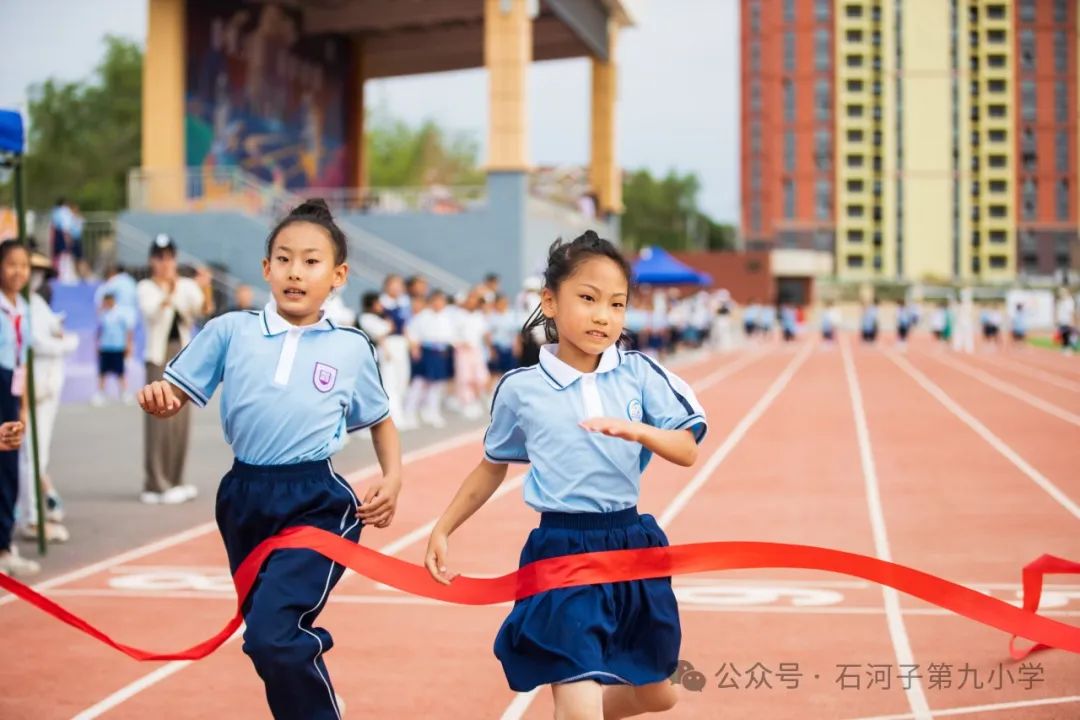 石河子第九小学“龙图大展 青衿致远”首届体艺节暨建校两周年庆典 第51张