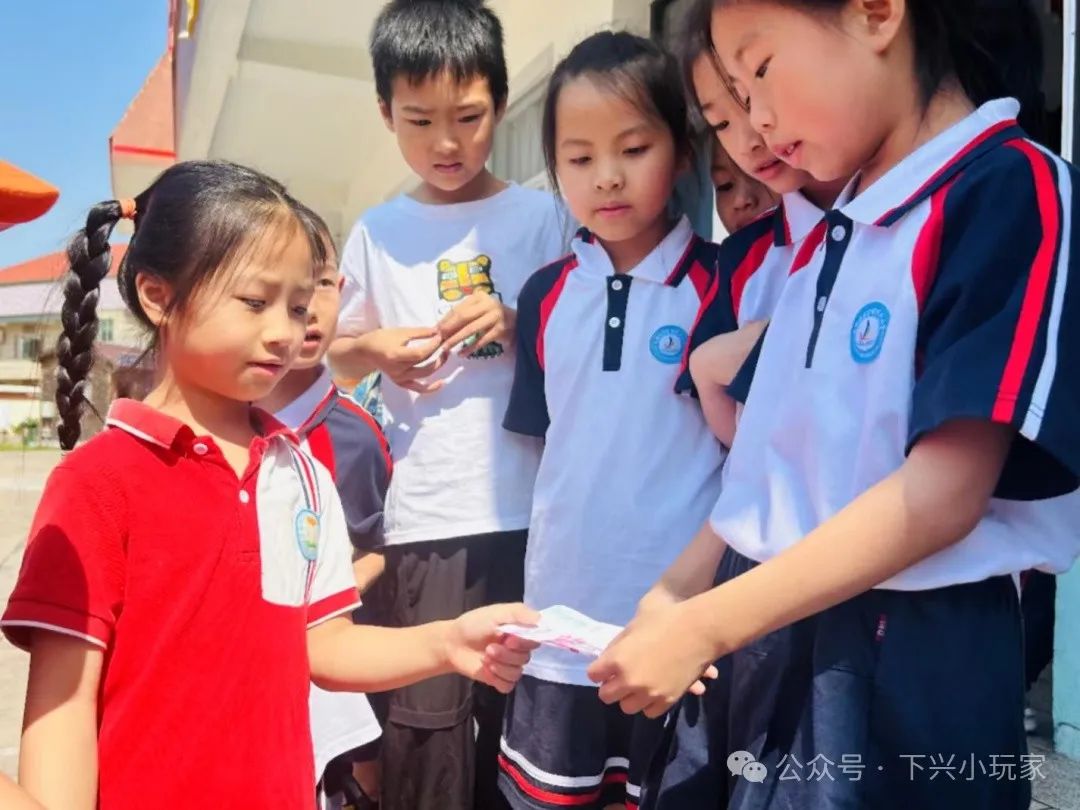 初探小学,衔接成长——漳州市龙海区浮宫镇中心幼儿园下兴分园大班年段参观小学活动 第28张