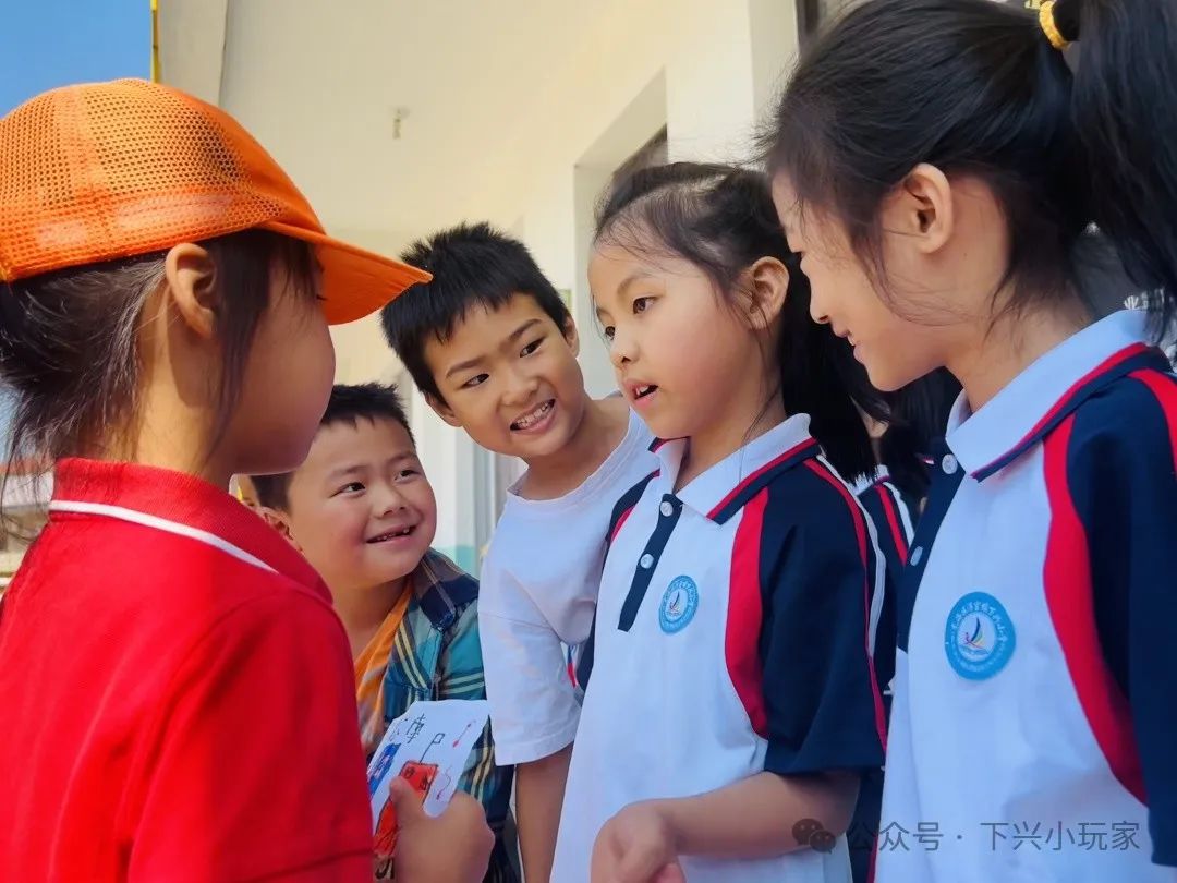 初探小学,衔接成长——漳州市龙海区浮宫镇中心幼儿园下兴分园大班年段参观小学活动 第27张