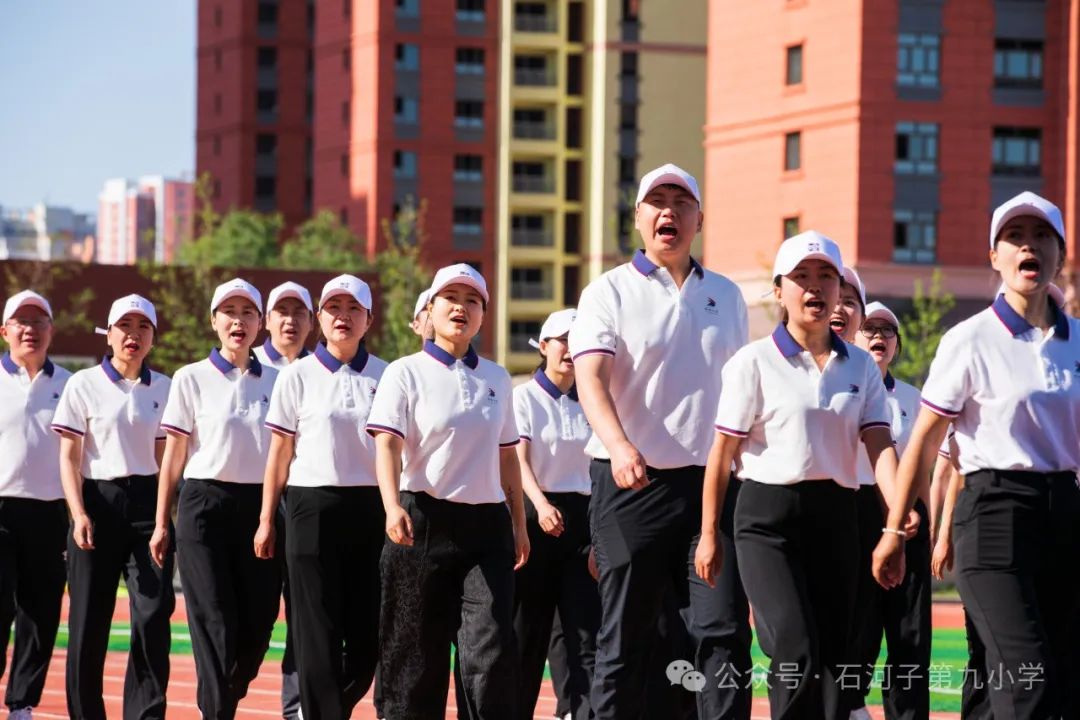 石河子第九小学“龙图大展 青衿致远”首届体艺节暨建校两周年庆典 第14张