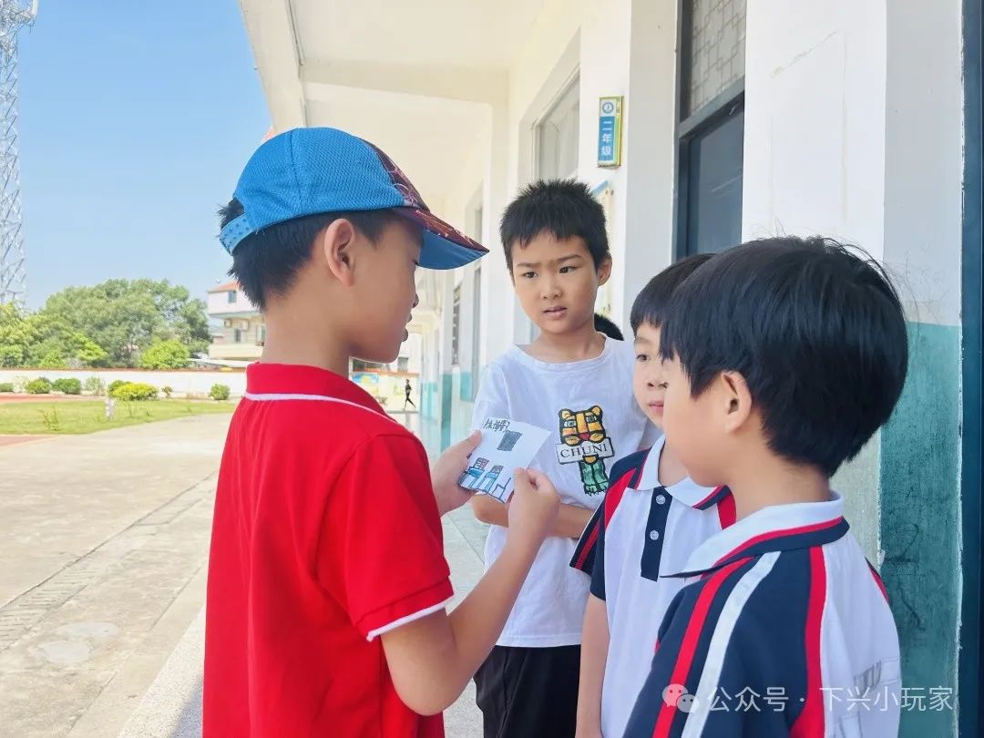 初探小学,衔接成长——漳州市龙海区浮宫镇中心幼儿园下兴分园大班年段参观小学活动 第29张