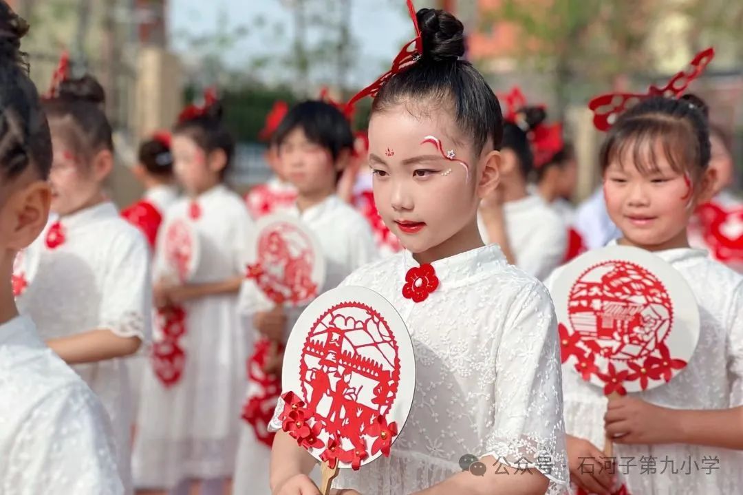 石河子第九小学“龙图大展 青衿致远”首届体艺节暨建校两周年庆典 第18张