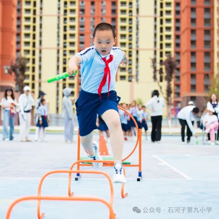 石河子第九小学“龙图大展 青衿致远”首届体艺节暨建校两周年庆典 第47张