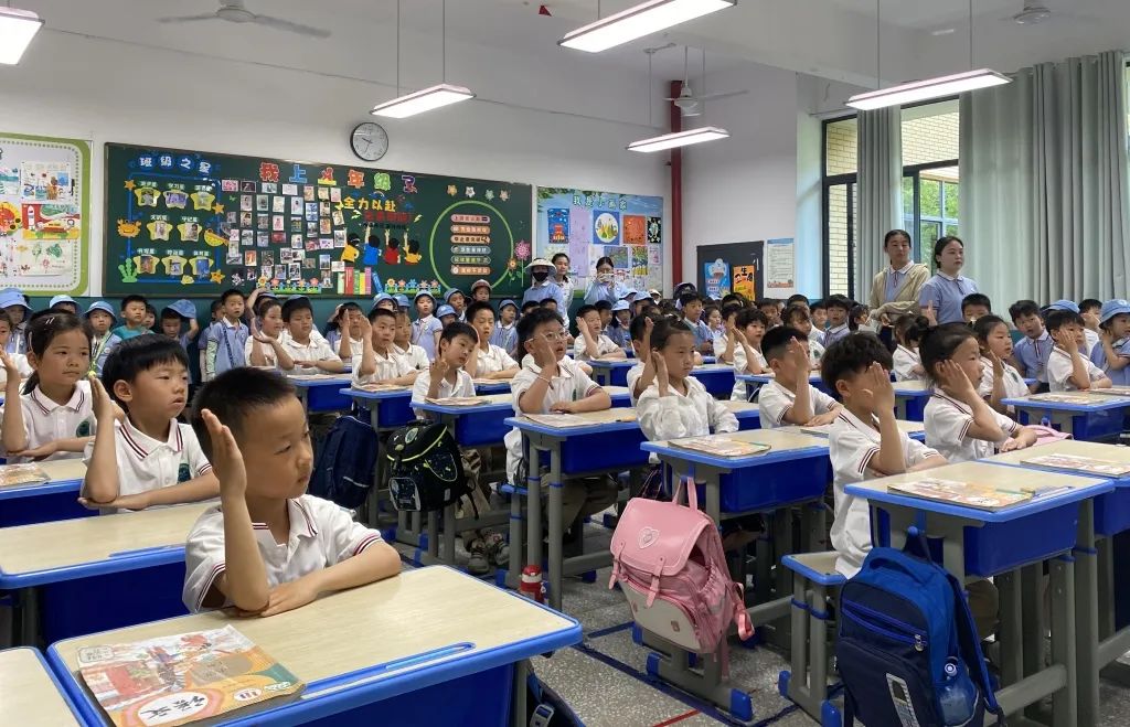 小学初体验 衔接促成长|国宾府幼儿园大班参访淮师附小山南第十五小学 第28张