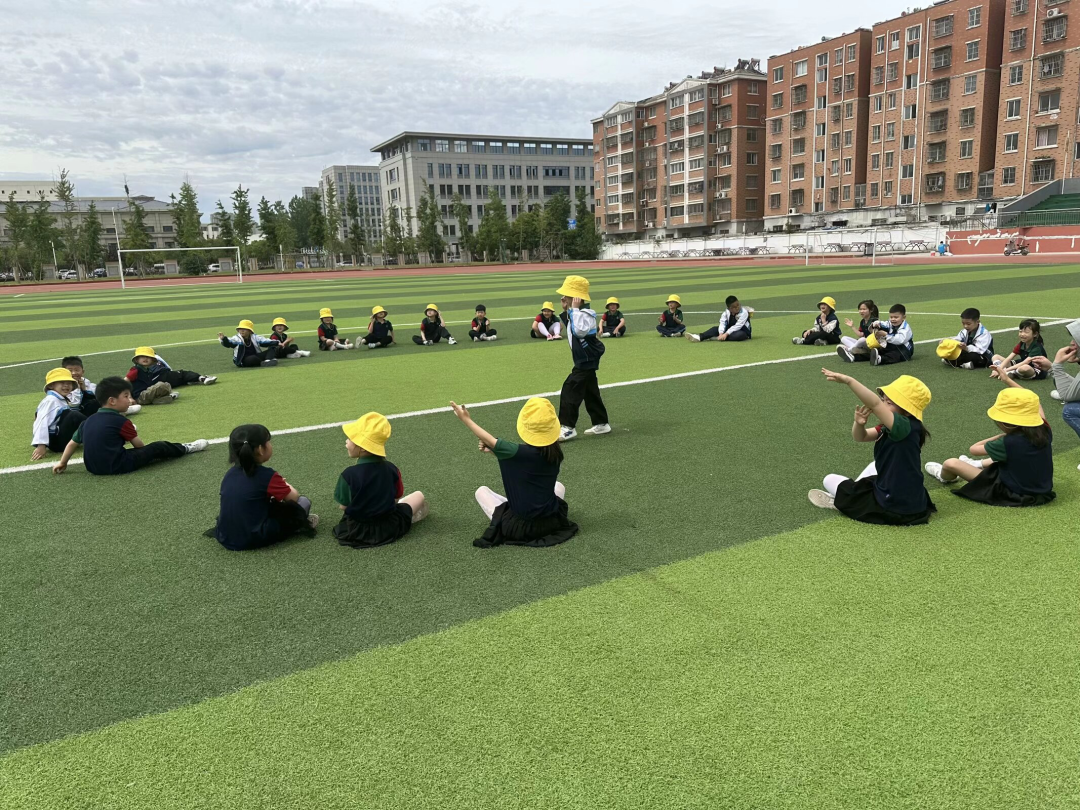 “初遇小学  感悟成长”——诺亚舟中联壹城幼儿园幼小衔接之参观小学活动 第82张