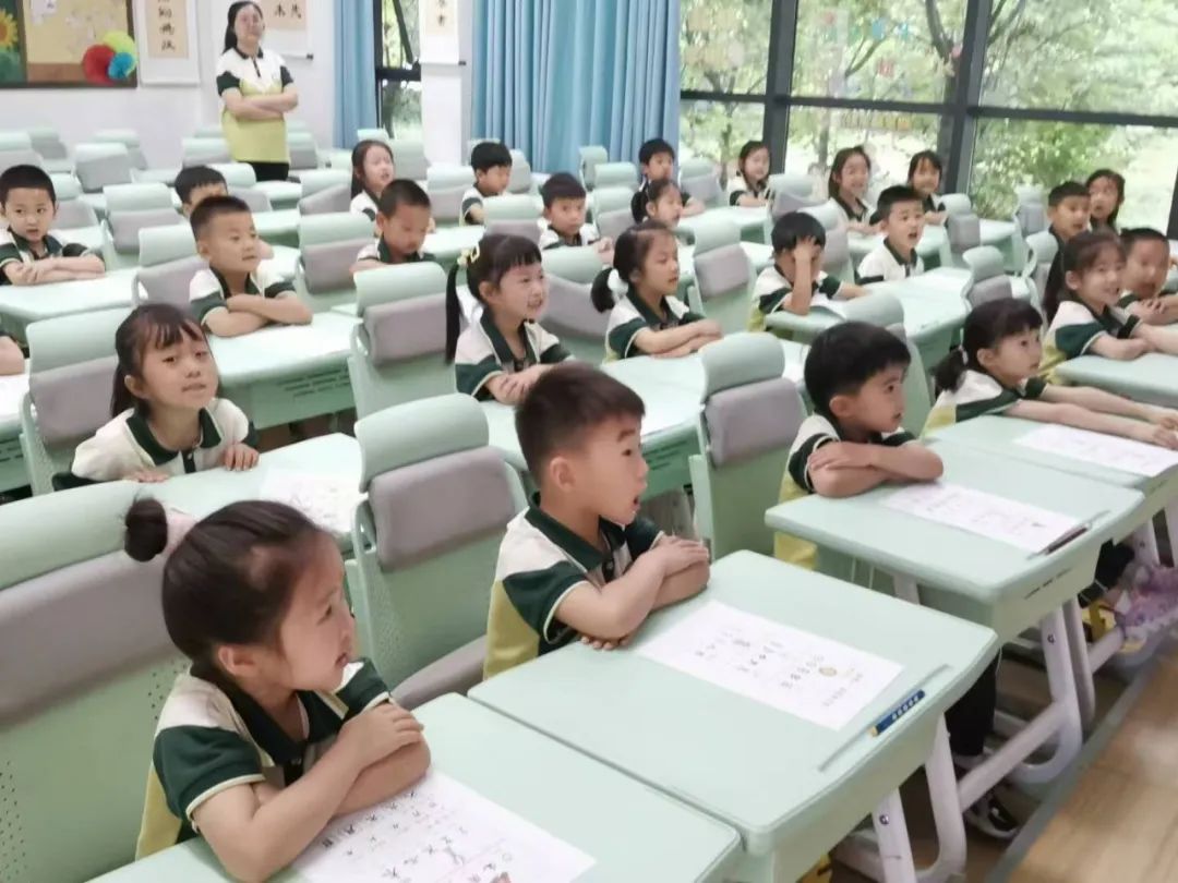 遇见文华 探秘小学 ——中牟县淳泽路幼儿园参观小学幼小衔接实践活动 第29张