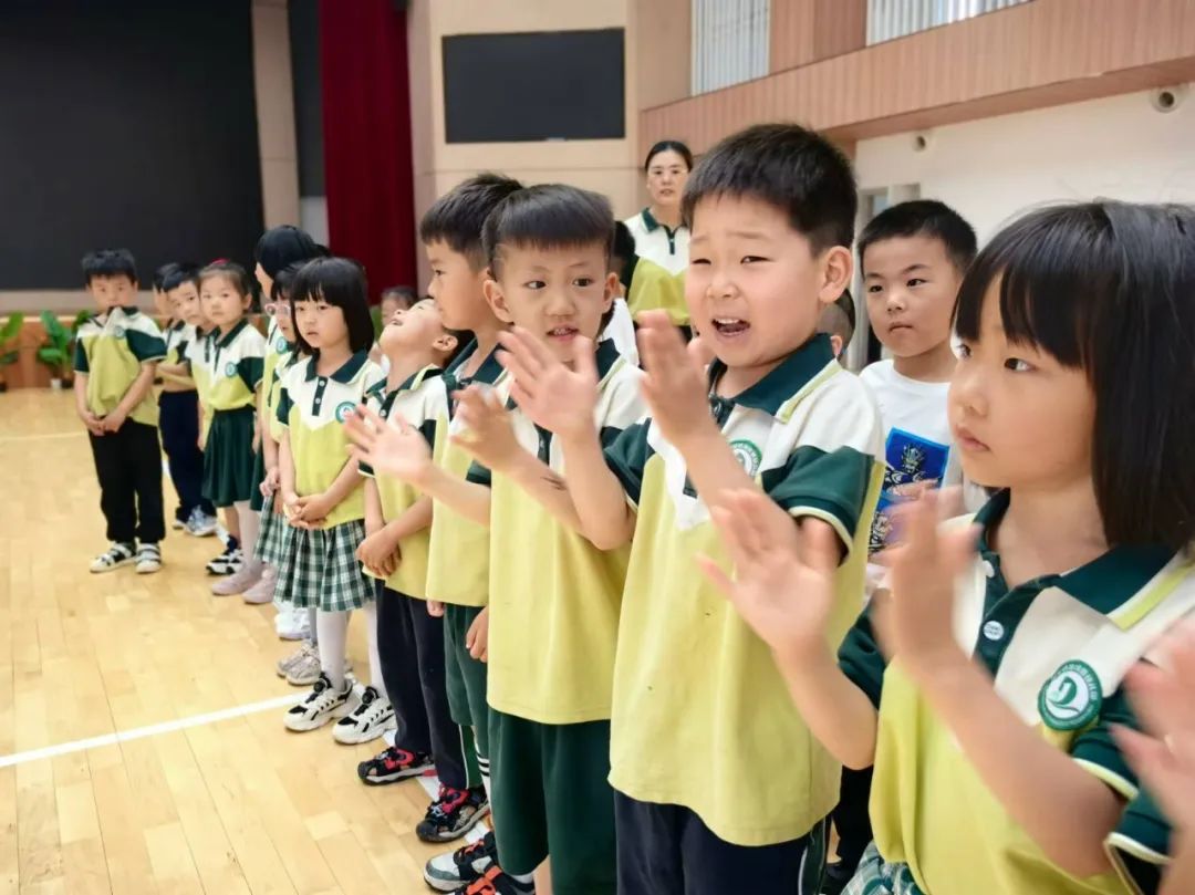 遇见文华 探秘小学 ——中牟县淳泽路幼儿园参观小学幼小衔接实践活动 第17张