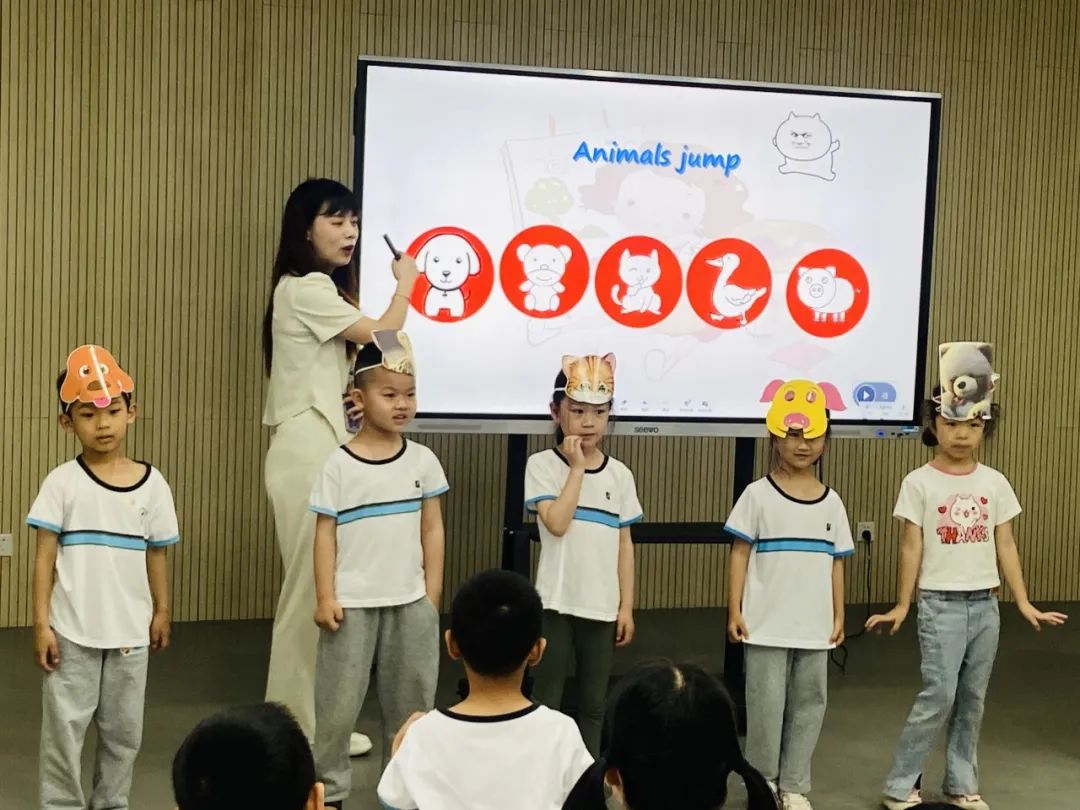 你好,小学!丨南昌市红谷滩区香域尚城幼儿园2024年参观小学活动 第30张