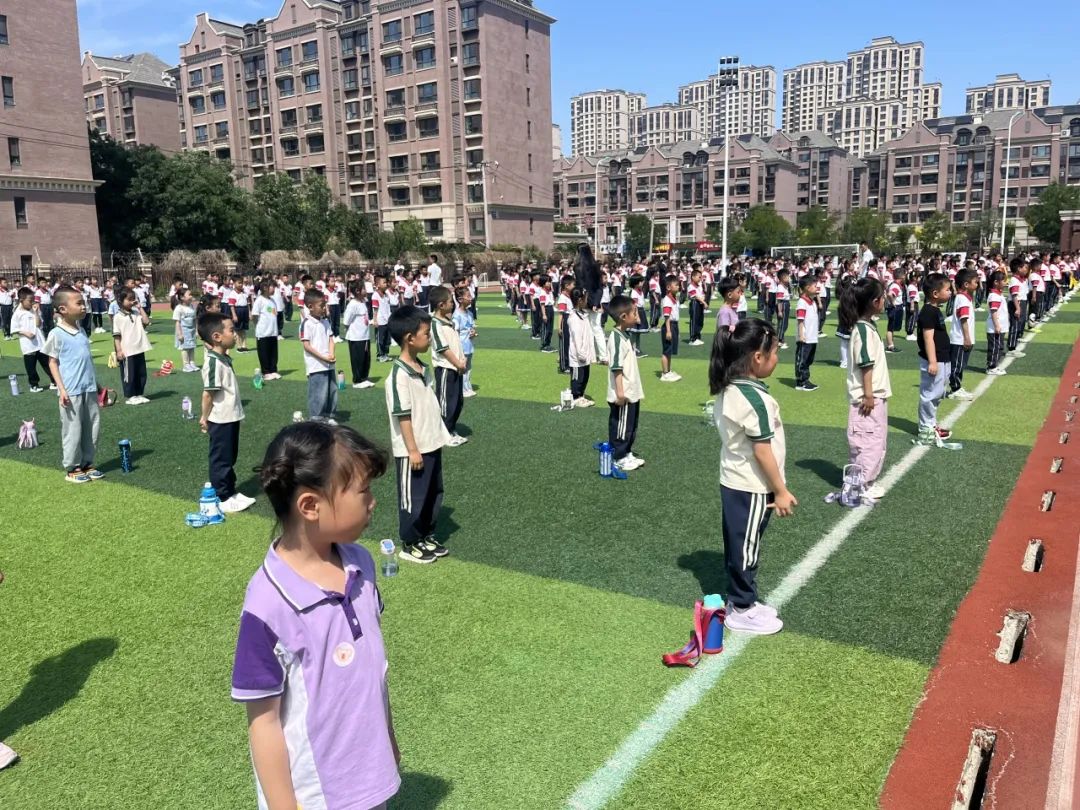 初探小学 共绘成长——金艺小学携手恒逸华庭幼儿园开展幼小衔接活动 第7张