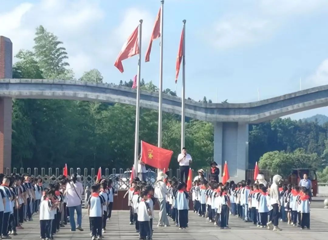 浯口中心小学一年一度的“小孝星”表彰活动 第3张