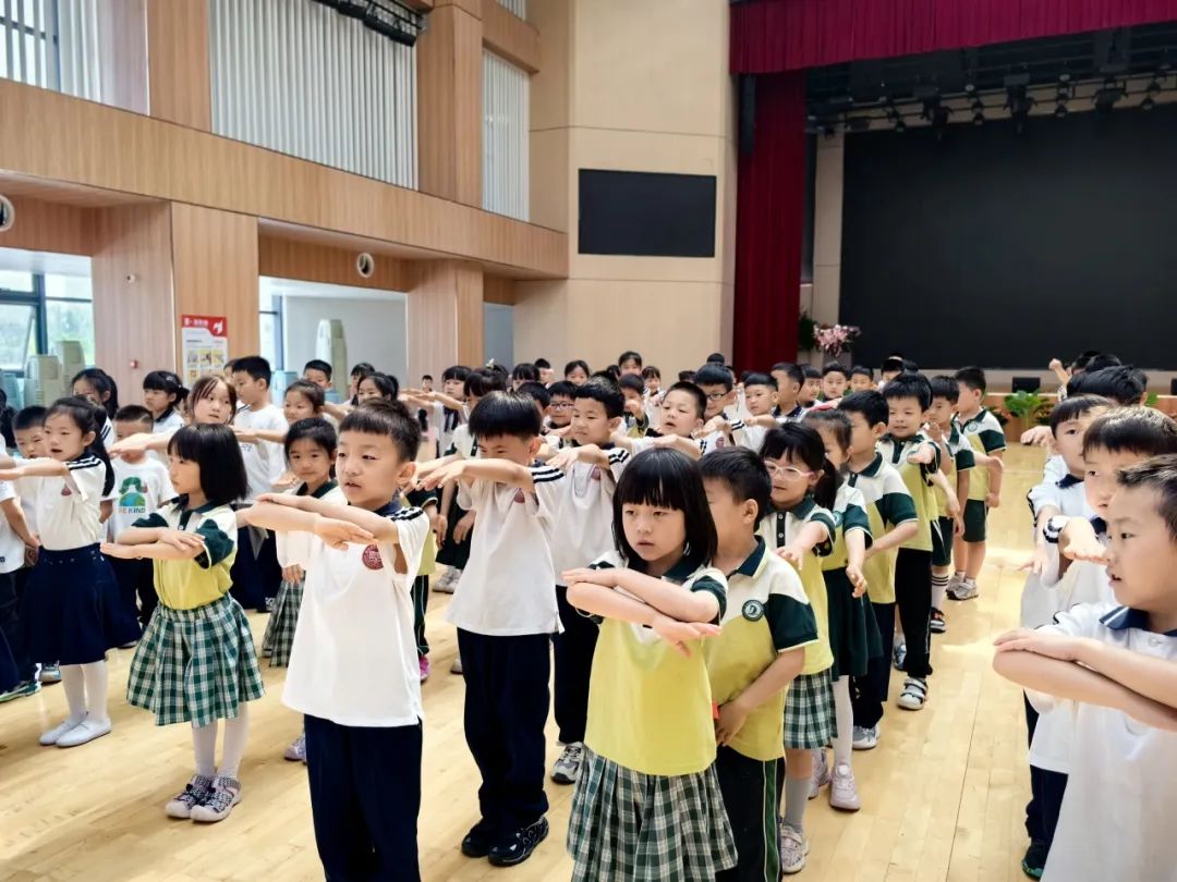 遇见文华 探秘小学 ——中牟县淳泽路幼儿园参观小学幼小衔接实践活动 第19张