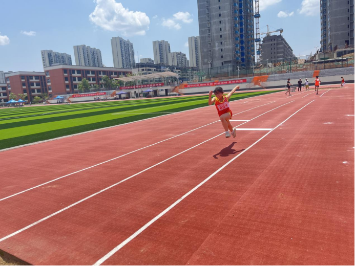 喜报!泉塘第三小学打破两项市纪录,获男子团体第二名,男女团体第四名! 第12张