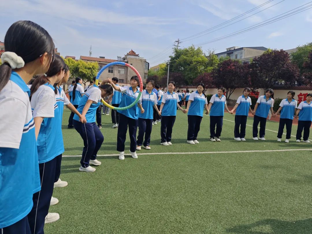 凝心聚力 决胜中考 | 稷峰二中初三学生考前团辅活动 第16张