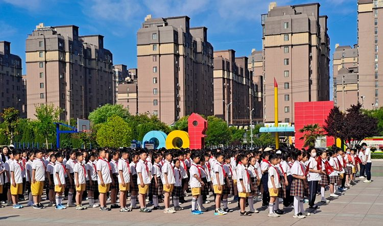 欢庆六一  多彩童年——商丘市前进小学教育集团昆仑路校区儿童节主题教育系列活动 第6张