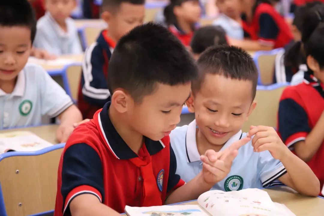 探秘小学  启程未来——乐东县第二幼儿园参观小学活动 第30张