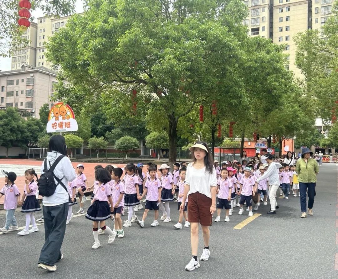 【幼小衔接】 你好,小学!——城东幼儿园幼小衔接活动之走进小学 第22张