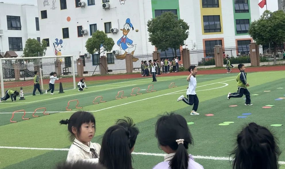 【靖海之星教育集团】【幼儿成长】走进小学,初探成长——彭镇幼儿园大班组参观小学活动 第62张