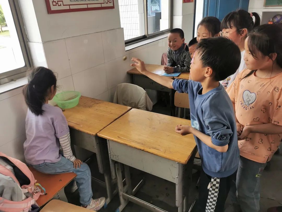 【苴镇德耀小学|情感德育】我与蚕豆共成长——苴镇德耀小学开展劳动实践活动 第30张