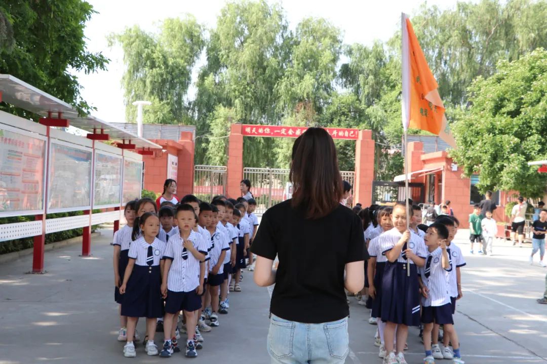 小学初体验、衔接零距离 | 后河镇中心小学邀请后河镇紫金幼儿园开展“幼升小”参观实践活动 第6张