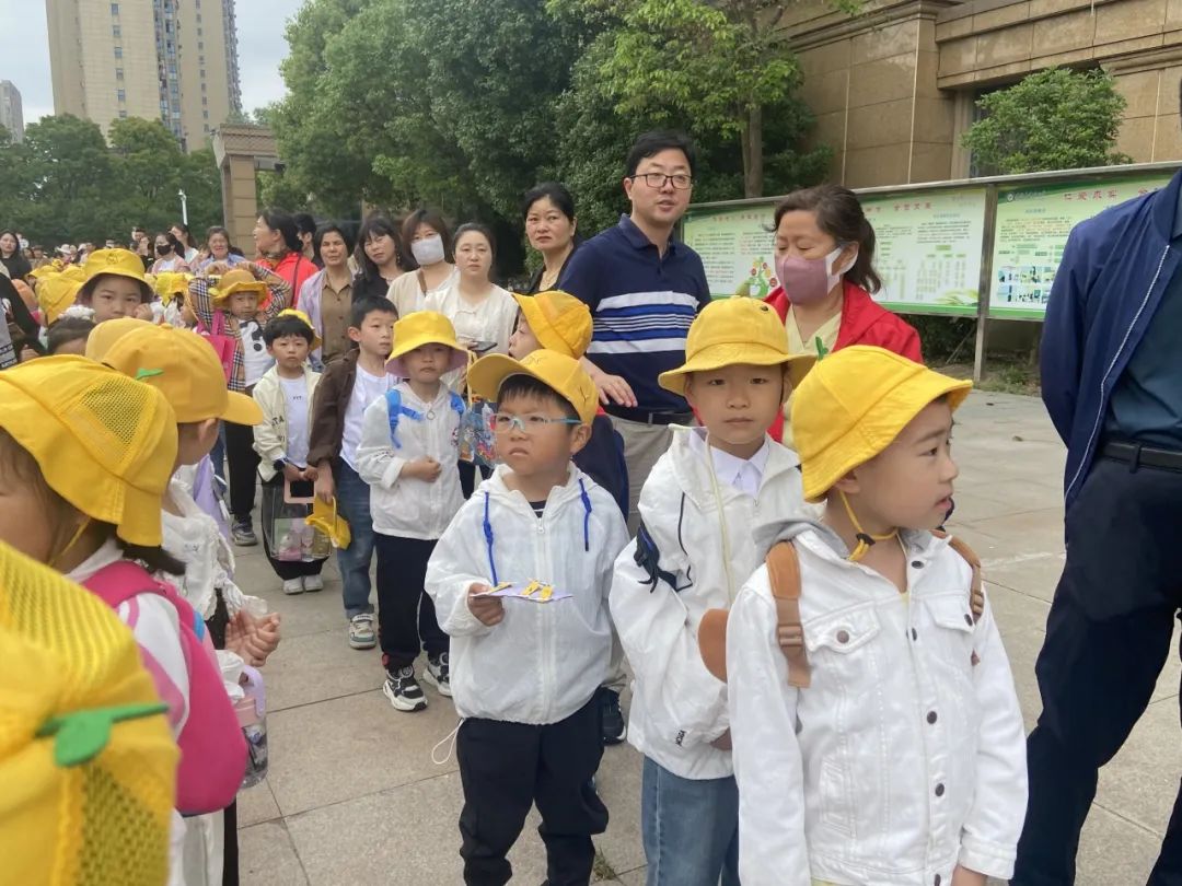 【乐趣课程】初探小学 礼遇成长——西塘丽景幼儿园幼小衔接之走进秀夫小学 第18张