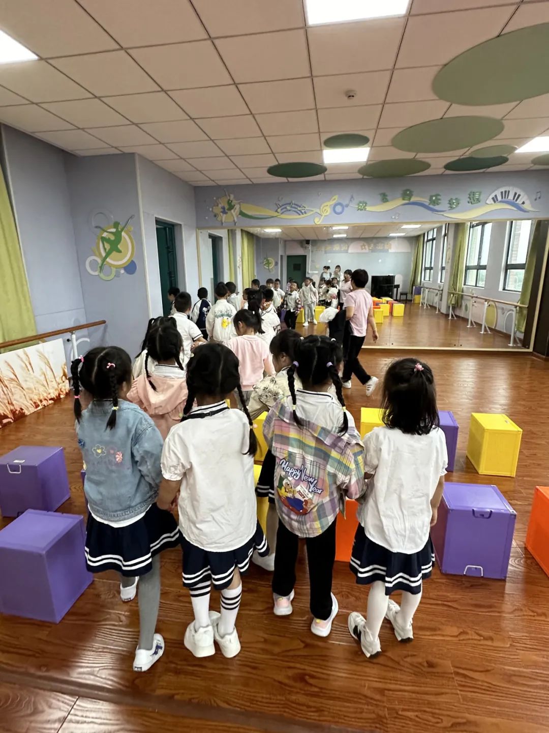 【靖海之星教育集团】【幼儿成长】走进小学,初探成长——彭镇幼儿园大班组参观小学活动 第41张