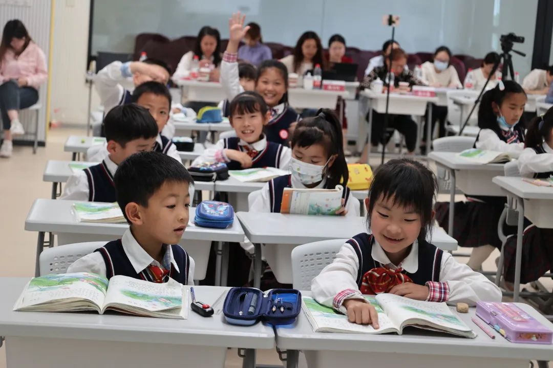 华师五附 | 我校举行小学语文集团学校教学研讨活动 第10张