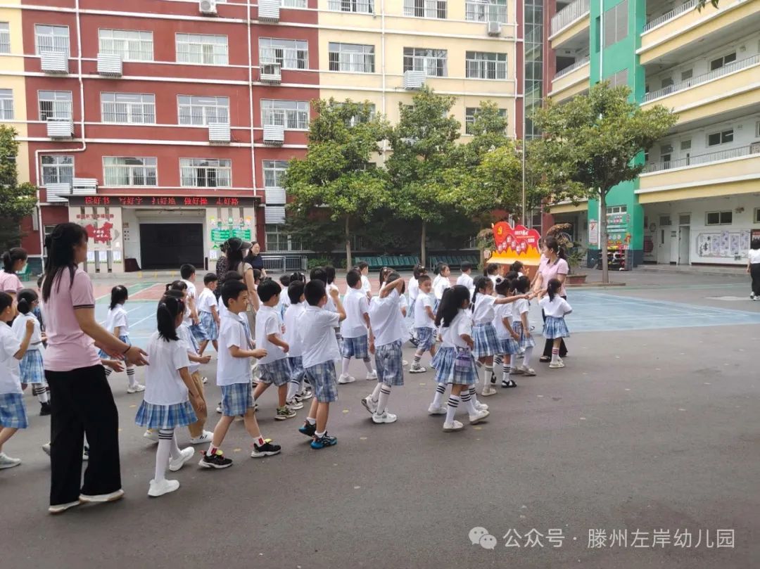 初探小学,“幼”见成长——滕州左岸幼儿园参观小学 第8张