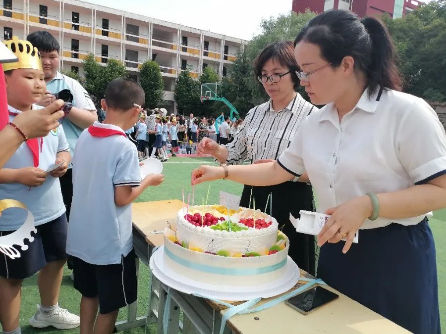 不负时光  感恩成长——杨陵区张家岗小学举行2020级学生“十岁成长礼”活动 第84张