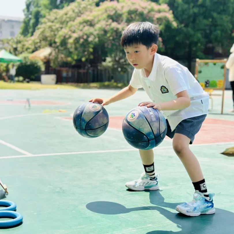 【幼小衔接】“亲爱的小学,我准备好啦” ——星光二幼大班入学准备大闯关 第10张