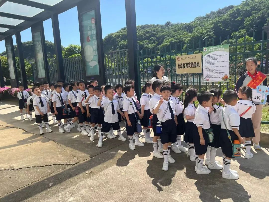 走进小学,体验成长——东钱湖大地幼儿园大班幼小衔接活动花絮 第37张