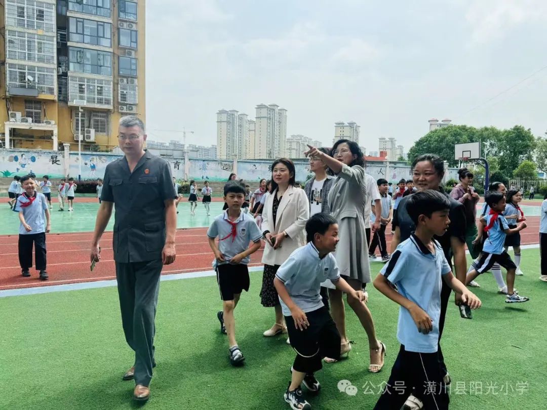 阳光小学 | 潢川法院走进阳光小学开展普法宣讲 第2张