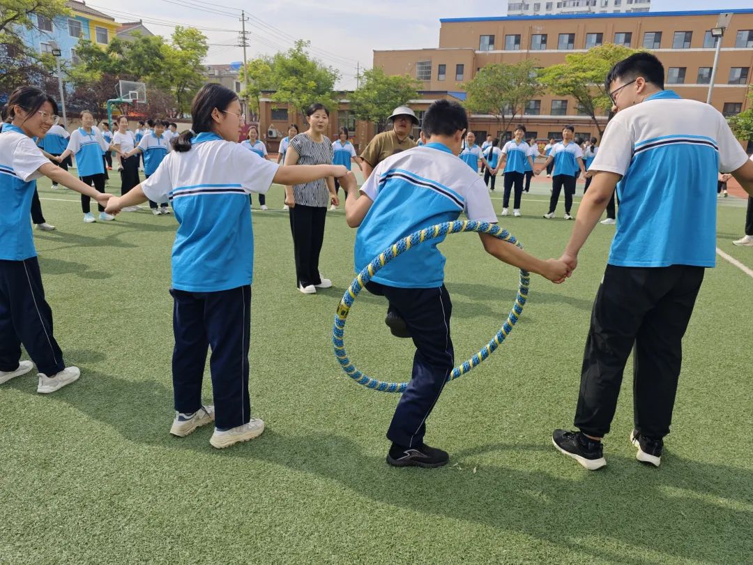 凝心聚力 决胜中考 | 稷峰二中初三学生考前团辅活动 第15张