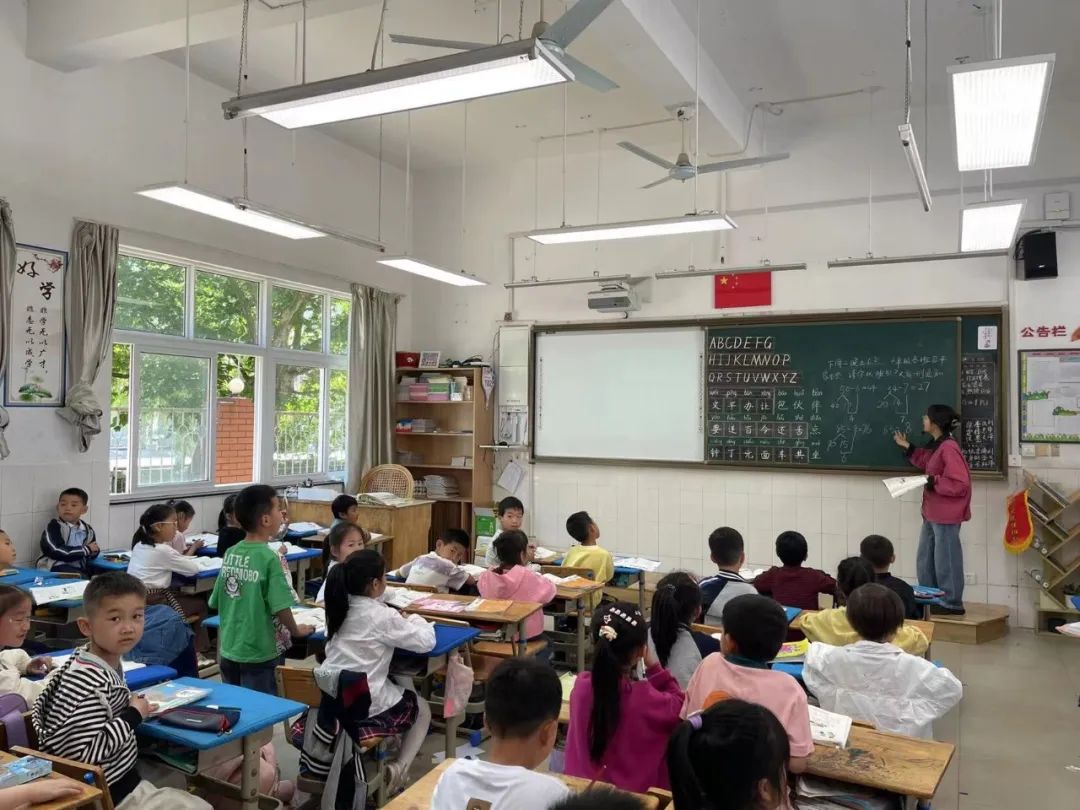 走进小学,体验成长——东钱湖大地幼儿园大班幼小衔接活动花絮 第33张