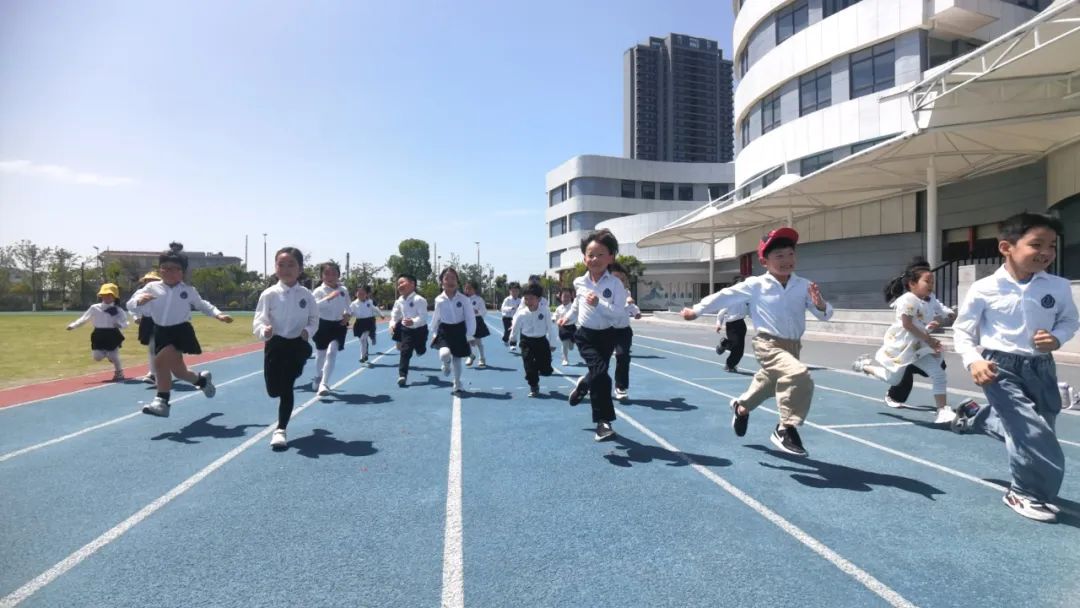 【澄.课程】澄娒娒“趣”小学——大班段《走向小学》主题探究故事 第45张