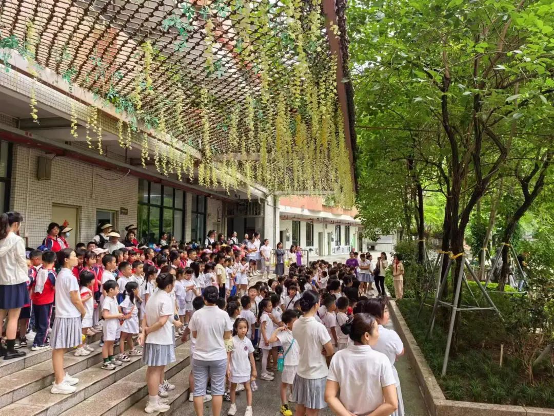 初探小学“幼”见成长——大沥佰星幼儿园走进盐步中心小学幼小衔接活动 第13张