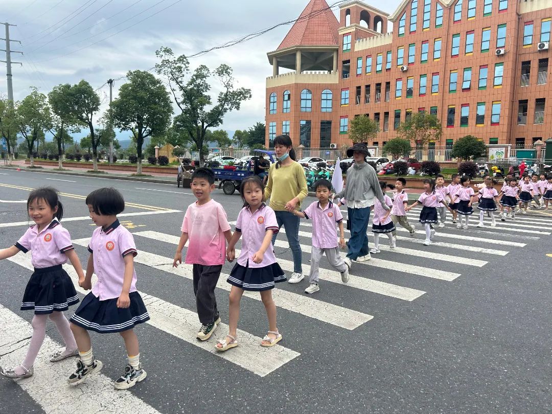 【幼小衔接】 你好,小学!——城东幼儿园幼小衔接活动之走进小学 第19张