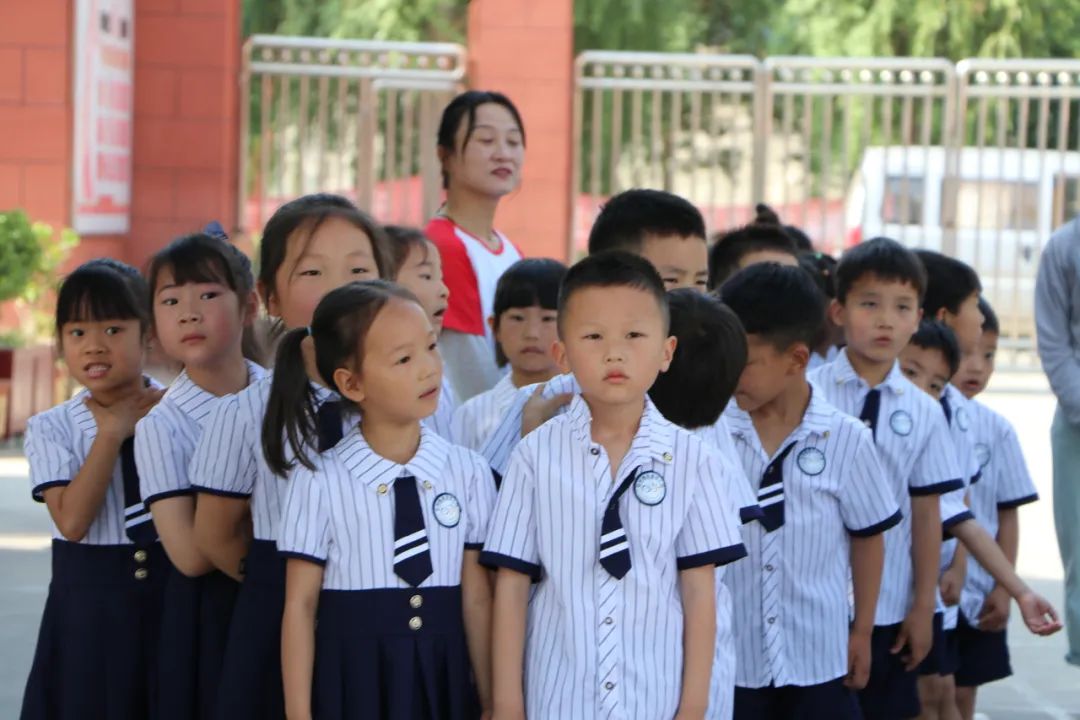 小学初体验、衔接零距离 | 后河镇中心小学邀请后河镇紫金幼儿园开展“幼升小”参观实践活动 第3张