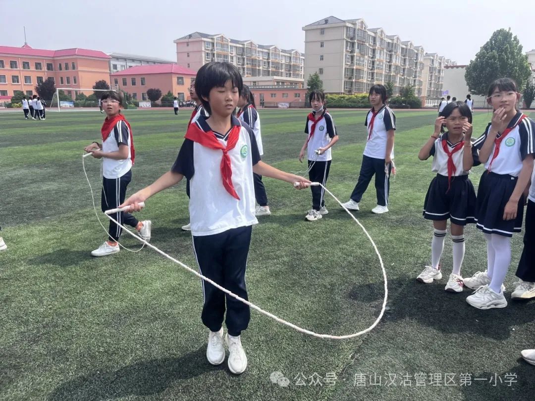 第一小学“奔跑吧 少年——绳彩飞扬”跳绳大通关比赛 第20张